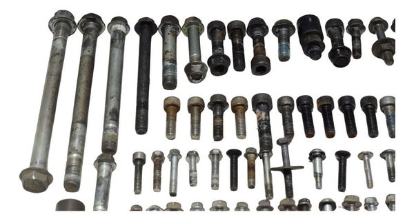 Kit Parafusos Diversos Suzuki Gsx Bandit 650n 09-11 Original Kit Parafusos Diversos Suzuki Gsx Bandit 650n 09-11 Original