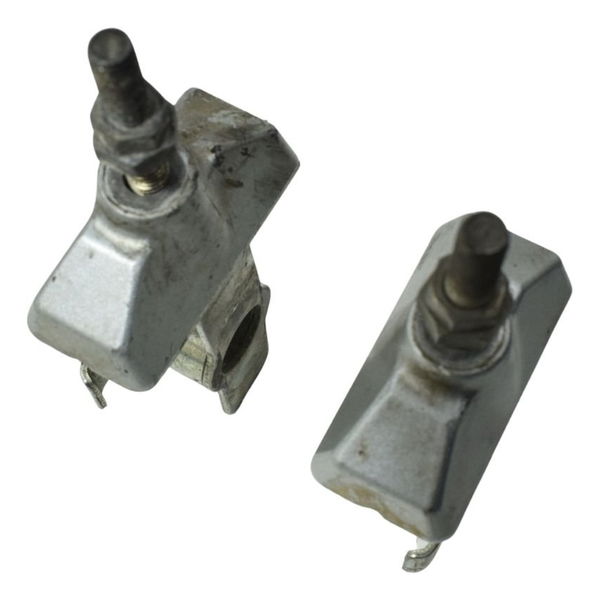 Par Esticador Corrente Honda Cb 300f Twister 23-24 Original Par Esticador Corrente Honda Cb 300f Twister 23-24 Original