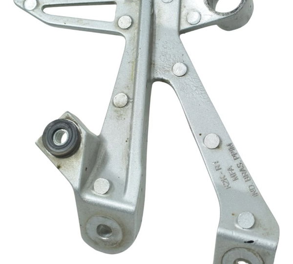 Suporte Pedaleira Tras Direita Honda Cb 300f Twister 23-24 O