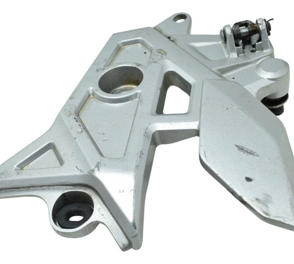 Suporte Pedaleira Diant Dir Honda Cb 300f Twister 23-24 Orig