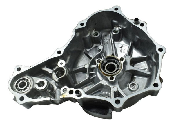 Tampa Motor Estator C/detal Honda Cb 300f Twister 23-24 Orig Preto Tampa Motor Estator C/detal Honda Cb 300f Twister 23-24 Orig Preto