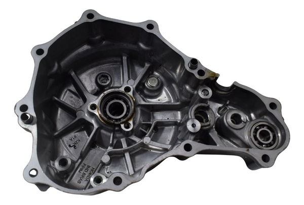 Tampa Motor Estator C/detal Honda Cb 300f Twister 23-24 Orig Preto Tampa Motor Estator C/detal Honda Cb 300f Twister 23-24 Orig Preto