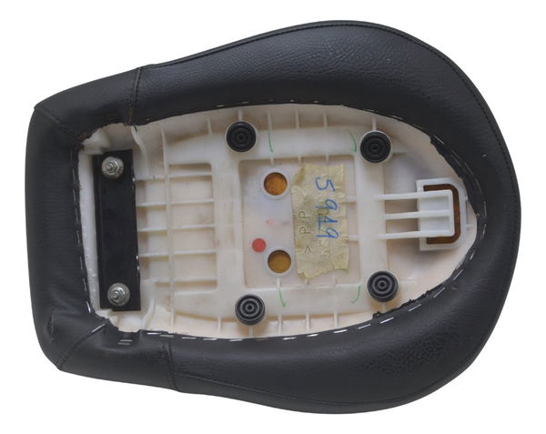 Banco Traseir C/ Detalhes Yamaha Xvs 950 Midnight 09-16 Orig Preto Banco Traseir C/ Detalhes Yamaha Xvs 950 Midnight 09-16 Orig Preto