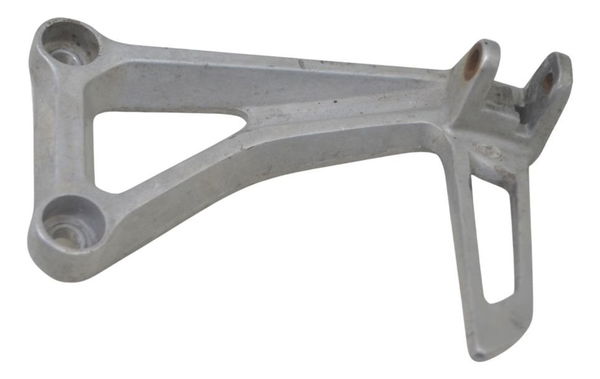 Suporte Pedaleira Traseira Dir Honda Cb 650 F 15-18 Original Prateado