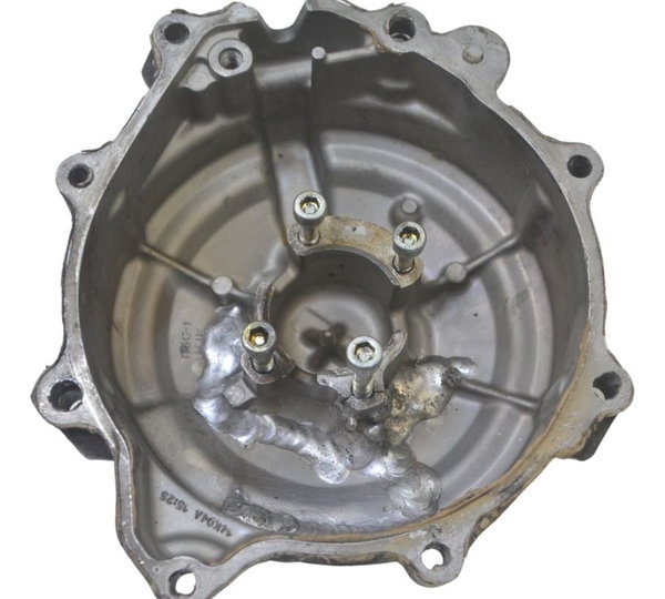 Tampa Esquerda Estator C/ Avaria Honda Cb 650 F 15-18 Origi Prateado