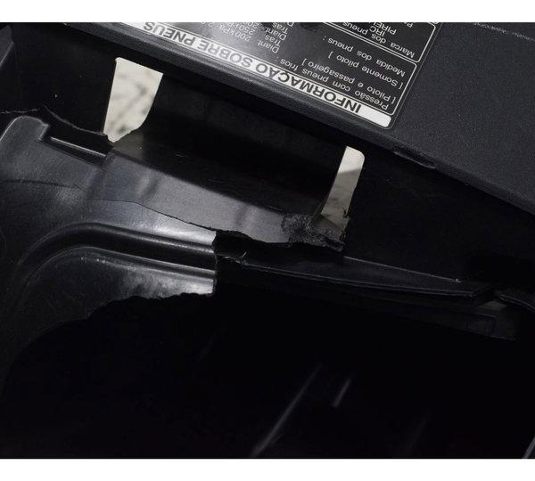 Carenagem Inferior Porta Luva C/ Avaria Honda Pcx 150 14-15 Preto