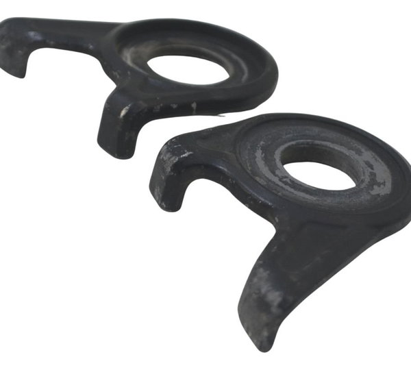 Par Acabamento Eixo Roda Traseira Suzuki Gsx-s 750 18-23