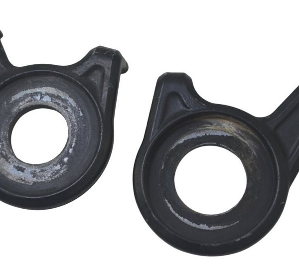 Par Acabamento Eixo Roda Traseira Suzuki Gsx-s 750 18-23
