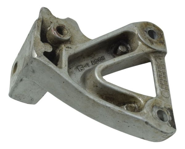 Suporte Pedal Tras Esq C/avaria Suzuki Gsx 750f Monica99-08 - Cinza