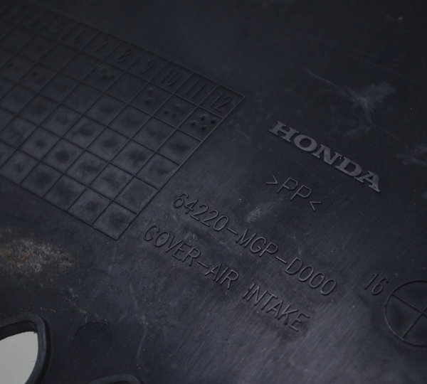 Acabamento Inferior Farol Honda Cbr 1000rr 12-15 Original