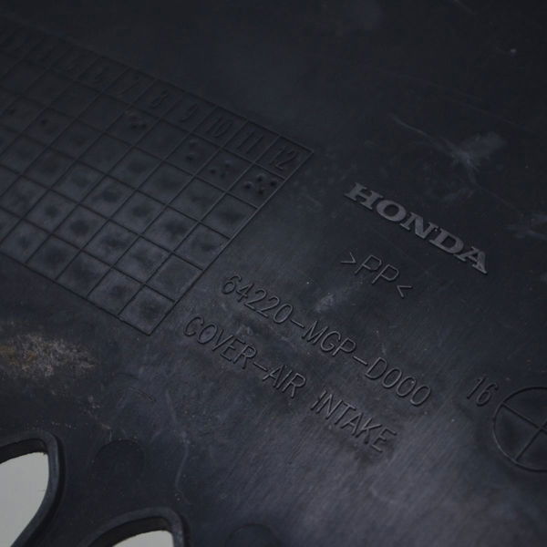 Acabamento Inferior Farol Honda Cbr 1000rr 12-15 Original