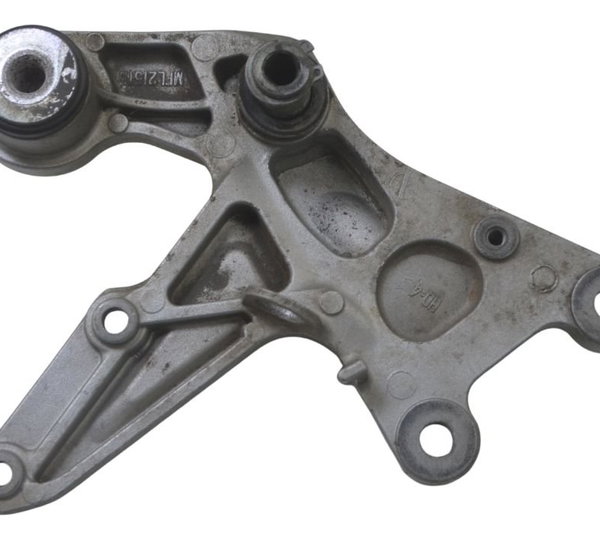 Suporte Pedaleira Dianteira Dir Honda Cbr 1000rr 12-15 Origi