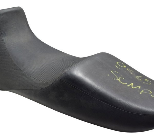 Banco C/ Detalhes Suzuki Gsx 750f Monica 99-08 Original Preto