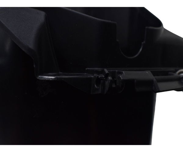 Porta Luva Esquerda C/avaria Yamaha X Max 250 20-24 Original