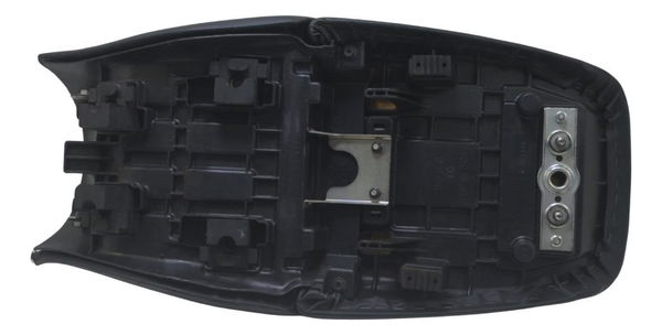 Banco C/ Avaria Suzuki Bandit 1250 09-11 Original Preto