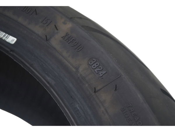 Pneu Metzeler Sportec M3 180/55 Zr 17 Mg