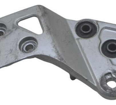 Suporte Pedaleira Direito Suzuki Bandit 1250 09-11 Original Cinza