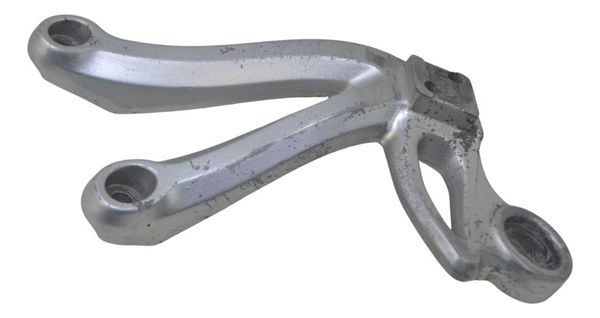 Suporte Pedaleira Tras Dir C/avaria Suzuki Bandit 1250 09-11 Cinza