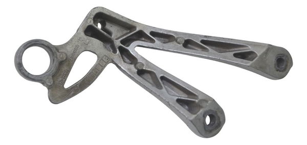 Suporte Pedaleira Tras Dir C/avaria Suzuki Bandit 1250 09-11 Cinza