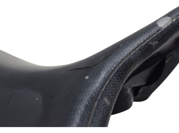 Banco Dianteiro C/ Avaria Honda Nc 700 12-15 Original Preto