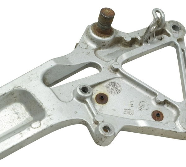 Suporte Pedaleira Direita Honda Cb 600f Hornet 04-07 Origina