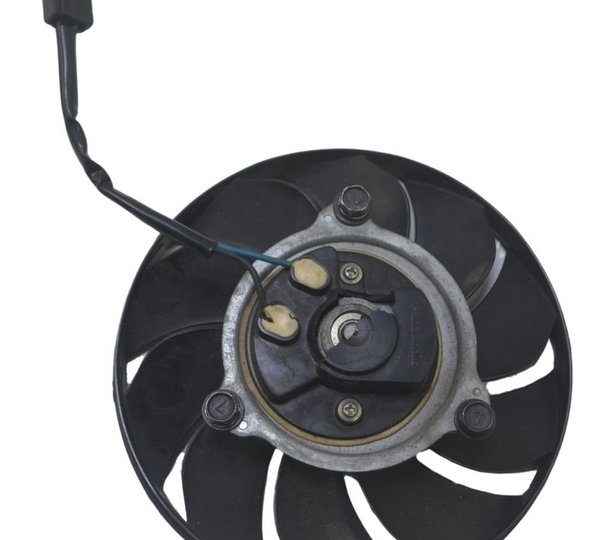 Ventoinha Radiado C/avaria Triumph Street Triple765 Rs 18-23