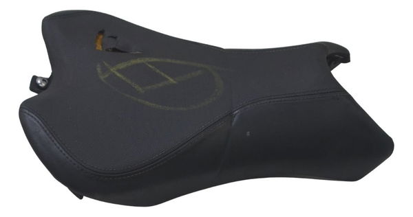 Banco Dianteiro C/ Avaria Triumph Street Triple 765 Rs 18-23 Preto