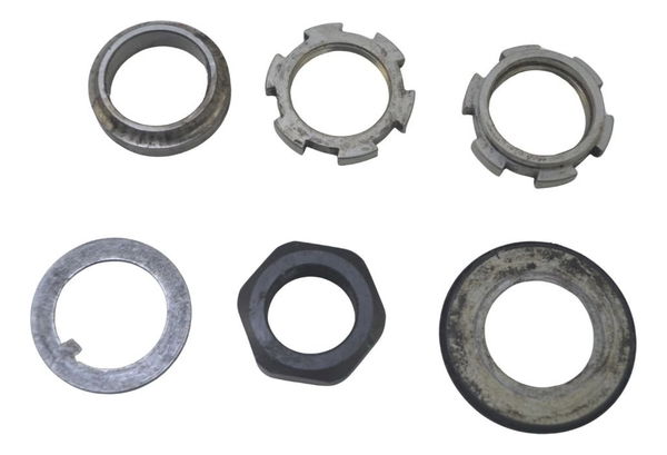 Porca Mesa Triumph Street Triple 765 Rs 18-23 Original