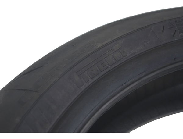 Pneu Pirelli Corsa Diablo Rosso Iv 120/70 Zr17 M/c