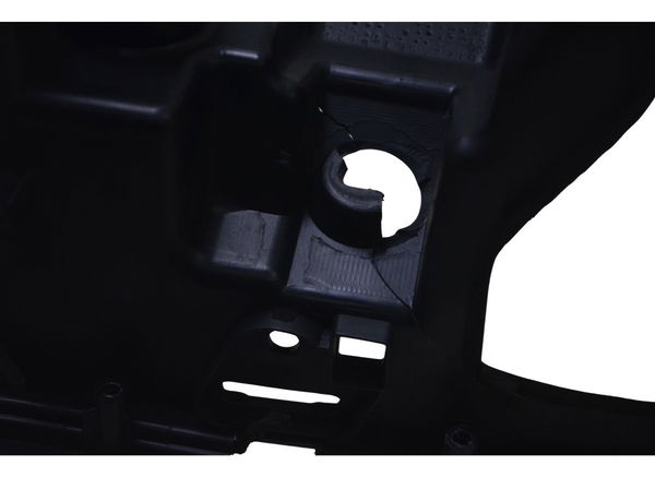 Acabamento Porta Luva C/avaria Suzuki Burgman 400 09-12 Orig Preto