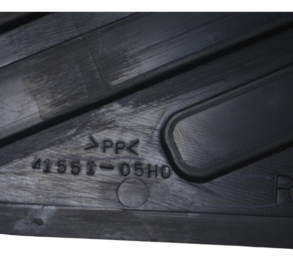 Acabamento Interno Direito Suzuki Burgman 400 09-12 Original