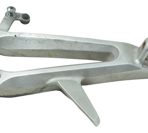 Suporte Pedaleira Traseira Dir Honda Cbr 1000 Rr 04-07 Origi