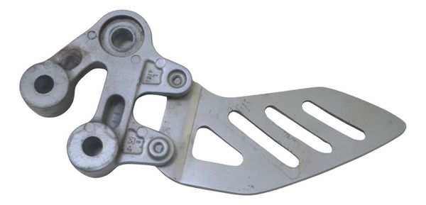 Suporte Pedaleira Dianteira Esq Suzuki Gsx-r Srad 1000 06-07