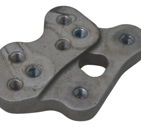 Suporte Pedaleira Dianteira Dir Suzuki Gsx-r Srad 1000 06-07