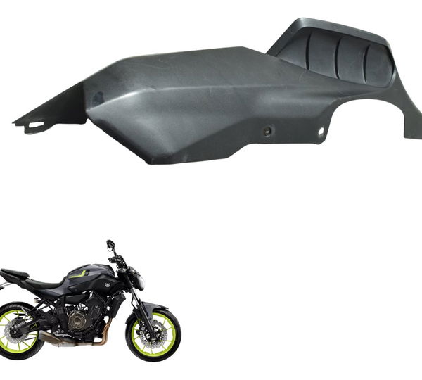 Carenagem Rabeta Direita C/avaria Yamaha Mt 07 15-18 Origina Preto