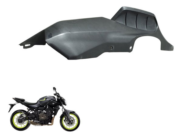 Carenagem Rabeta Direita C/avaria Yamaha Mt 07 15-18 Origina Preto