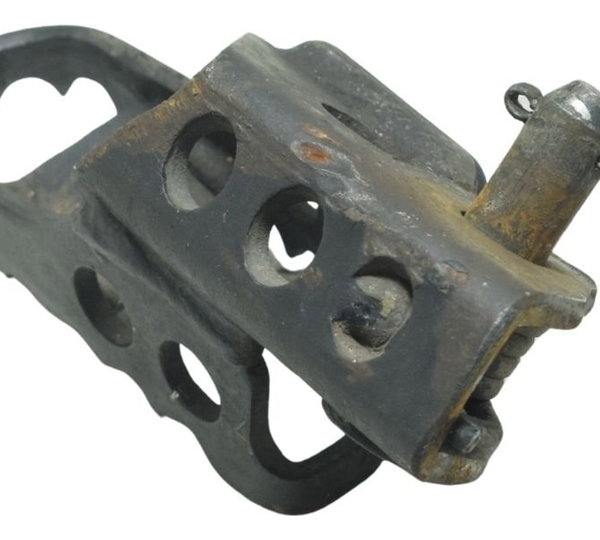 Pedaleira Diante Esq Yamaha Xt 660z Tenere 12-15 Original