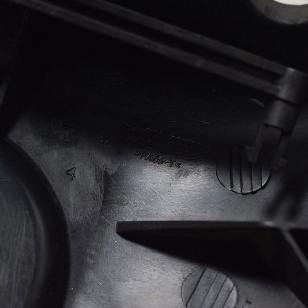 Acabamento Porta Luvas Esq Harley Electra Touring M8 114 19-