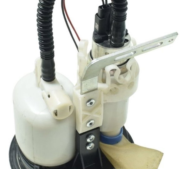 Bomba Combustível Gasolina Bmw F 900 R 22-24 Original