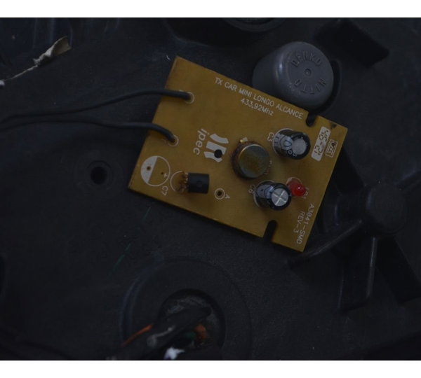 Farol Bloco Óptico C/avaria Kawasaki Z 400 19-23 Original Ambos Lados