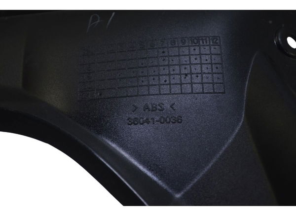 Carenagem Central Rabeta Recuperada Kawasaki Z 400 19-23