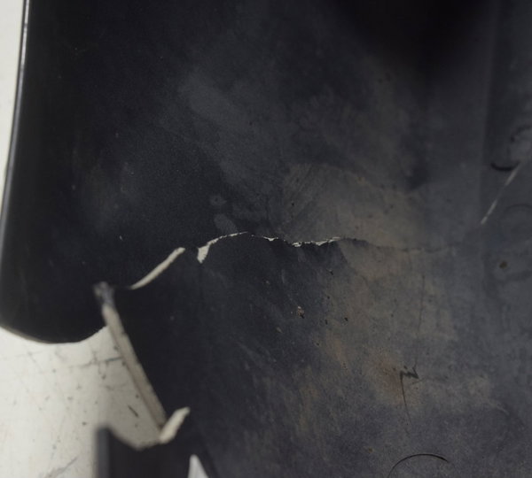 Paralama Dianteiro C/avaria Suzuki Burgman 650 07-15 Origina Dianteiro