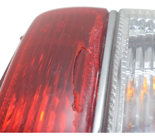 Pisca Traseiro Dir C/avaria Suzuki Burgman 650 07-15 Origina Direito