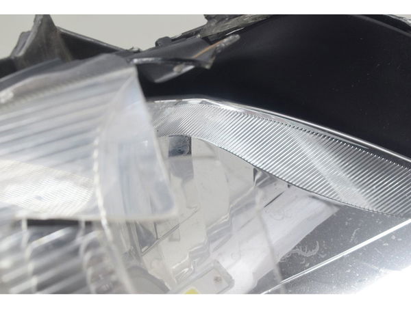 Farol Dir C/avaria Suzuki Burgman 650 07-15 Original Direito/passageiro