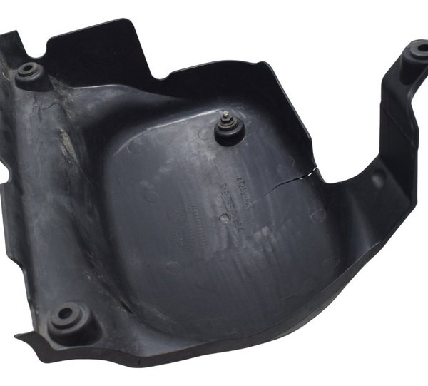 Acabamento Tampa Motor Esq Ava Suzuki Boulevard M 800 05-08