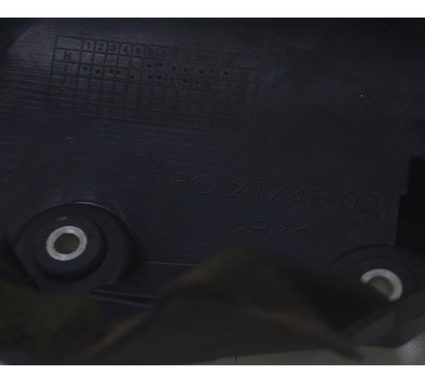 Acabamento Carenagem Lateral Dir Yamaha Mt 09 15-18 Original Preto