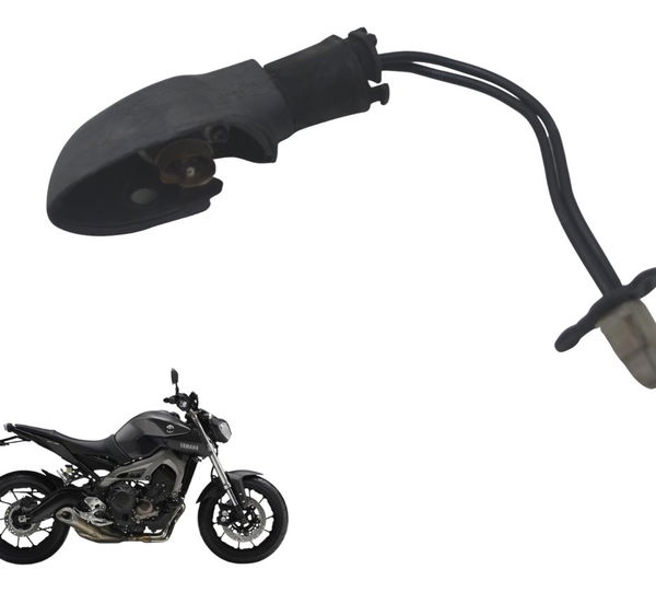 Pisca Dianteiro Direito C/avaria Yamaha Mt 09 15-18 Original Direito