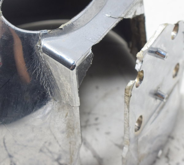 Carcaça Farol C/avaria Suzuki Boulevard M 800 05-08 Original Ambos Lados