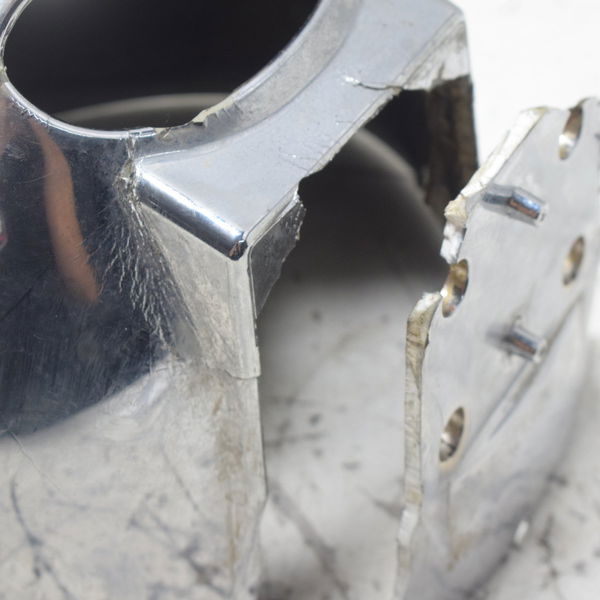 Carcaça Farol C/avaria Suzuki Boulevard M 800 05-08 Original Ambos Lados