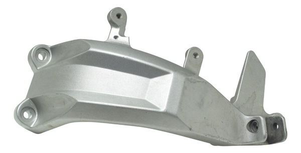 Suporte Pedaleira Traseira Esq Yamaha Xt 1200z Super Tenere Prateado